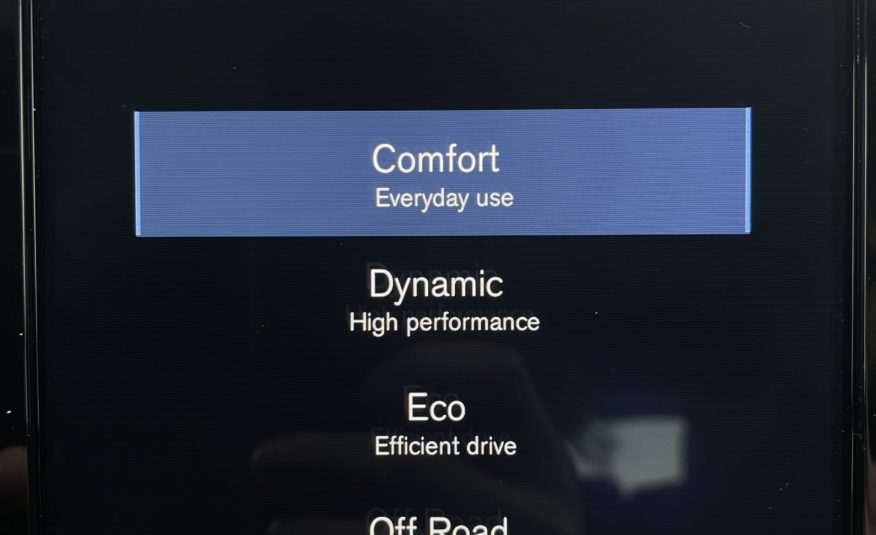 Volvo XC40 Diesel 2.0 D3 FWD Drive-E Momentum
