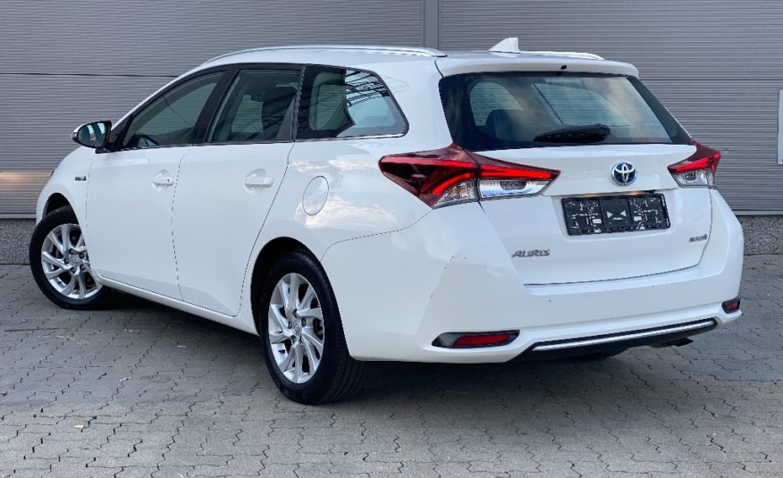Toyota Auris Touring Sports 1,8 Hybrid e-CVT ACTIVE