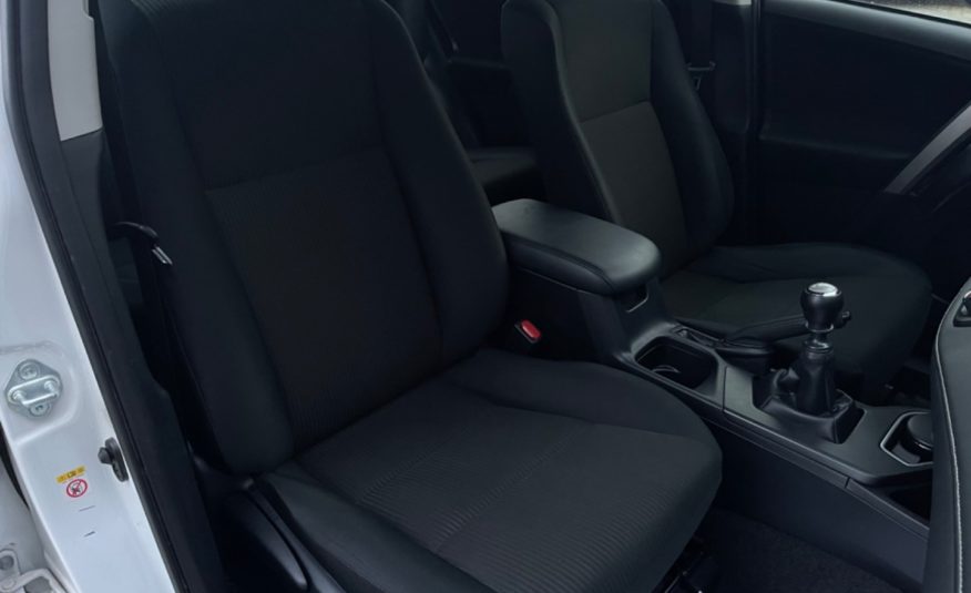 Toyota RAV4 2.0 l Valvematic Live