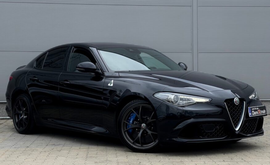 Alfa Romeo Giulia 2.9 Twin Turbo V6 510 AT QV