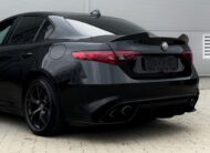 Alfa Romeo Giulia 2.9 Twin Turbo V6 510 AT QV