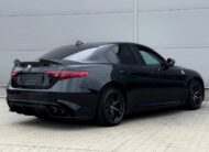 Alfa Romeo Giulia 2.9 Twin Turbo V6 510 AT QV