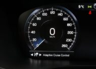 Volvo XC60 T6 Recharge Inscription Expression eAWD A/T