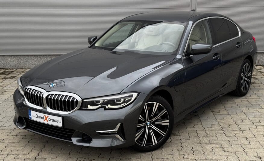 BMW Rad 3 330e PHEV A/T