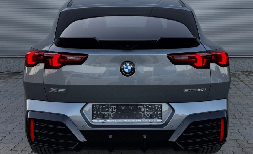 BMW X2 sDrive20i A/T