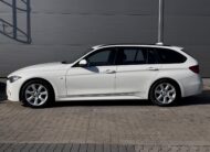 BMW Rad 3 Touring 320d A/T