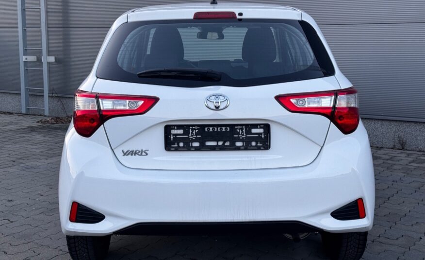 Toyota Yaris 1.0 VVT-i Live