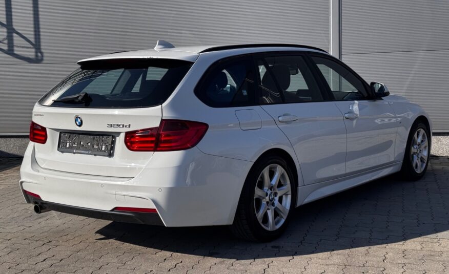 BMW Rad 3 Touring 320d A/T