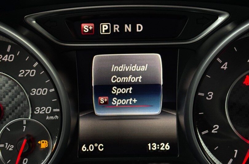 Mercedes-Benz CLA Shooting Brake Mercedes-AMG SB 45 4matic A/T