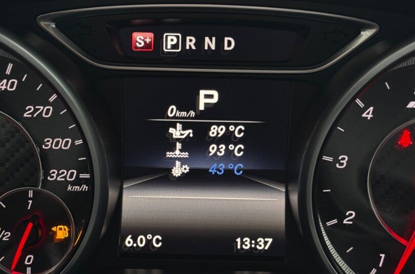 Mercedes-Benz CLA Shooting Brake Mercedes-AMG SB 45 4matic A/T