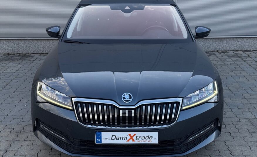 Škoda Superb 2.0 TDI SCR Live DSG