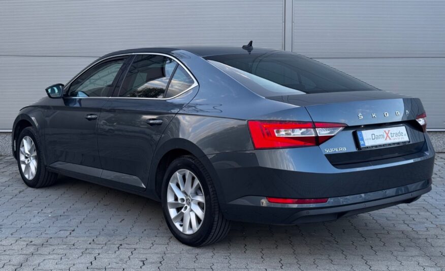 Škoda Superb 2.0 TDI SCR Live DSG