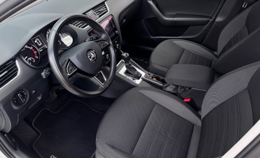 Škoda Octavia 2.0 TSI Ambition DSG