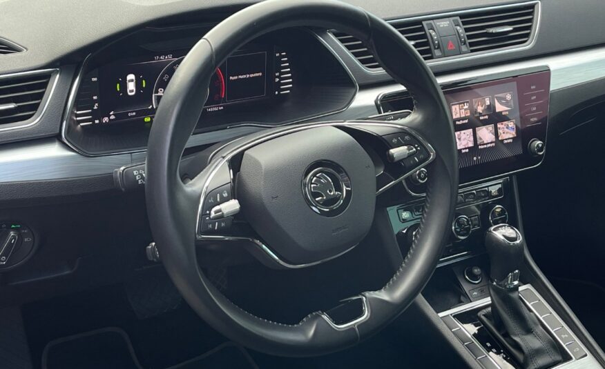 Škoda Superb 2.0 TDI SCR Live DSG