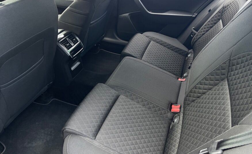 Škoda Superb 2.0 TDI SCR Live DSG