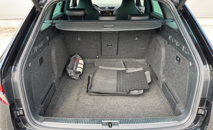 Škoda Superb Combi 2.0 TDI SCR Sportline 4×4 DSG