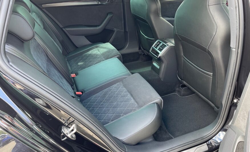 Škoda Superb Combi 2.0 TDI SCR Sportline 4×4 DSG