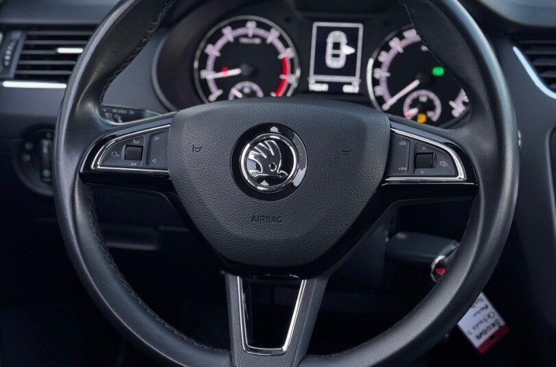 Škoda Octavia 2.0 TSI Ambition DSG