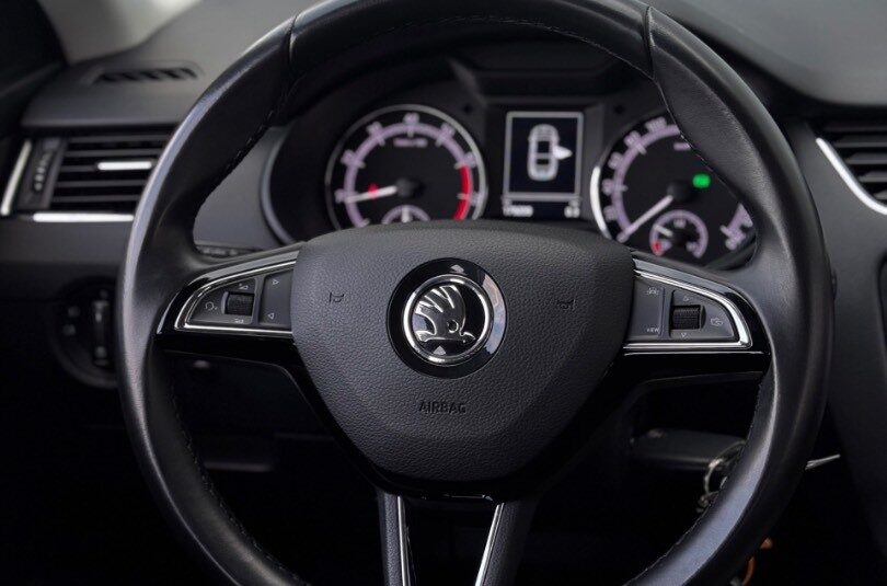 Škoda Octavia 2.0 TSI Ambition DSG