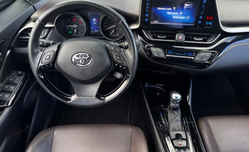 Toyota C-HR 1.8 Hybrid Executive E-CVT FWD