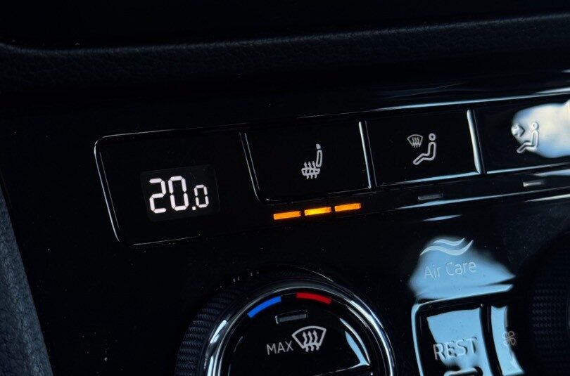 Škoda Superb 2.0 TDI SCR Style DSG