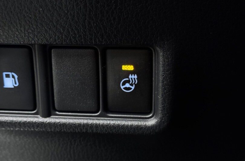 Toyota C-HR 1.8 Hybrid Executive E-CVT FWD