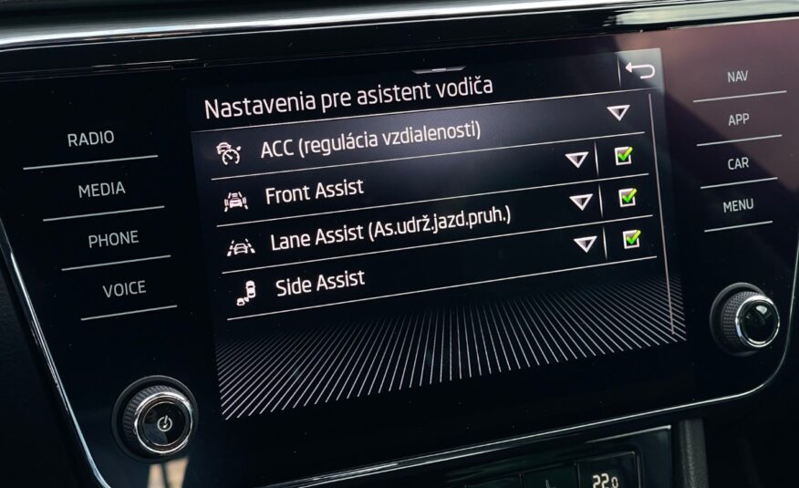 Škoda Superb 2.0 TDI SCR Live DSG