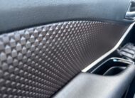 Toyota C-HR 1.8 Hybrid Executive E-CVT FWD