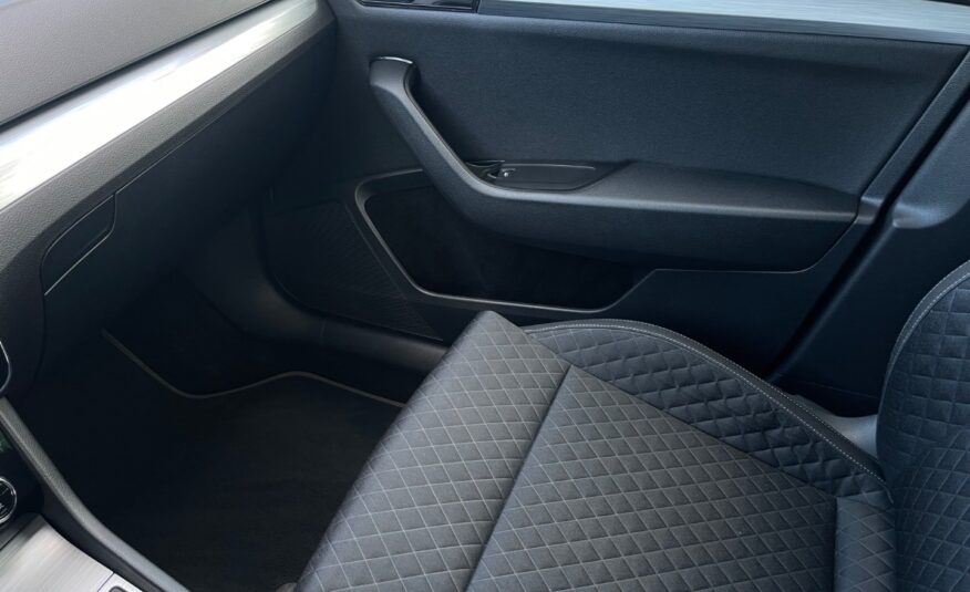 Škoda Superb 2.0 TDI SCR Live DSG