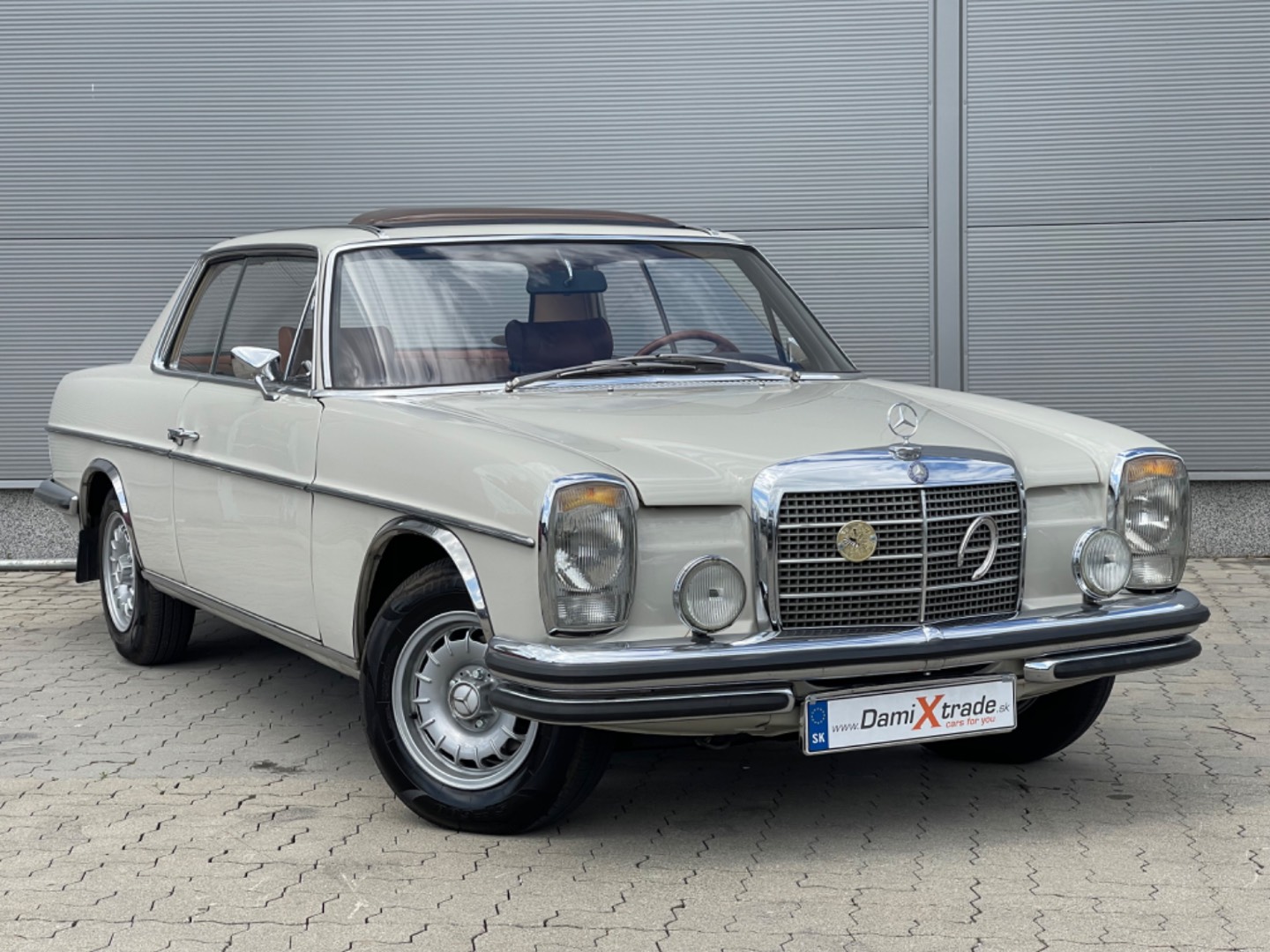 Mercedes-Benz 230 – 300 CE Kupé 250CE Automatic
