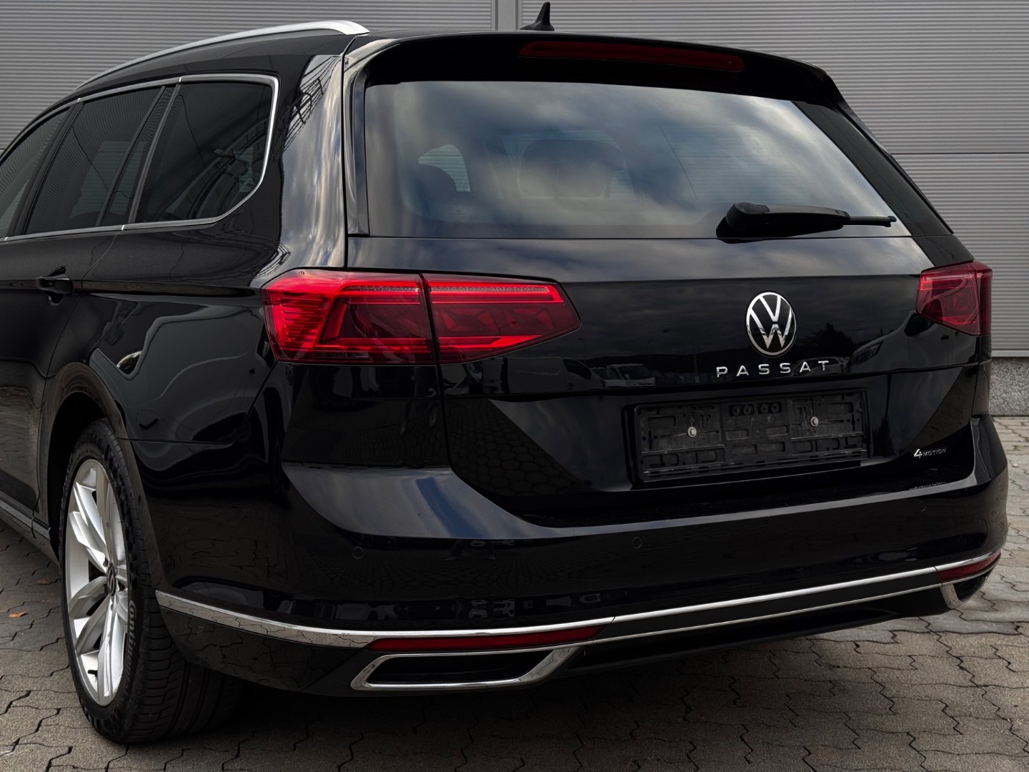Volkswagen Passat Variant 2.0 TDI Elegance 4Motion DSG