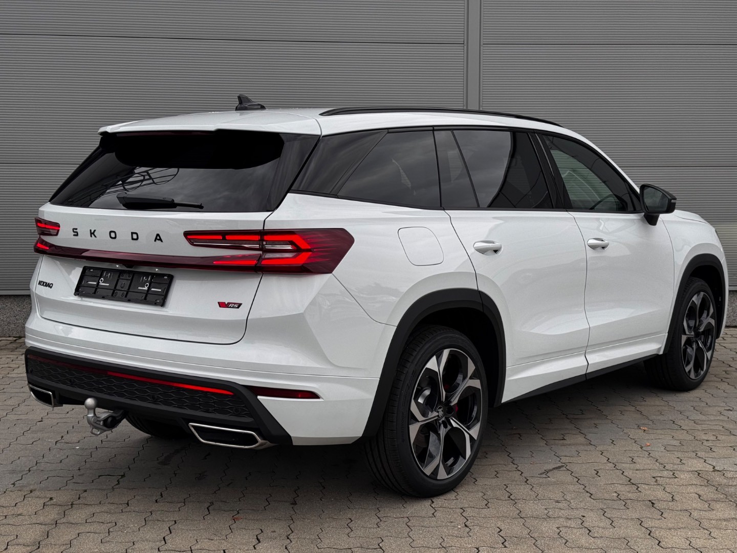Škoda Kodiaq RS 2,0 TSI 195,00 kW 7-stup. Automat. 4×4 NOVÝ