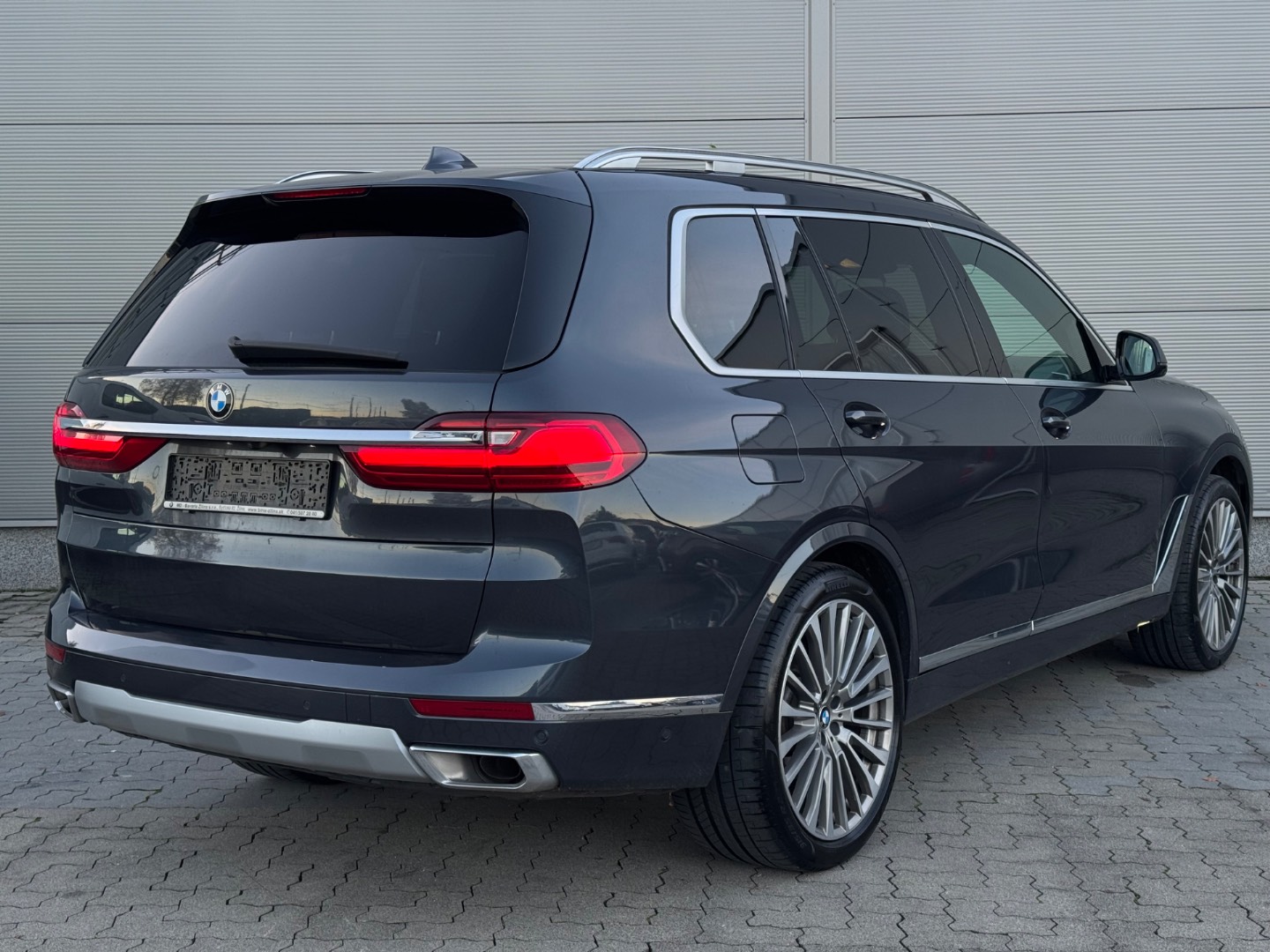 BMW X7 xDrive 40i mHEV A/T