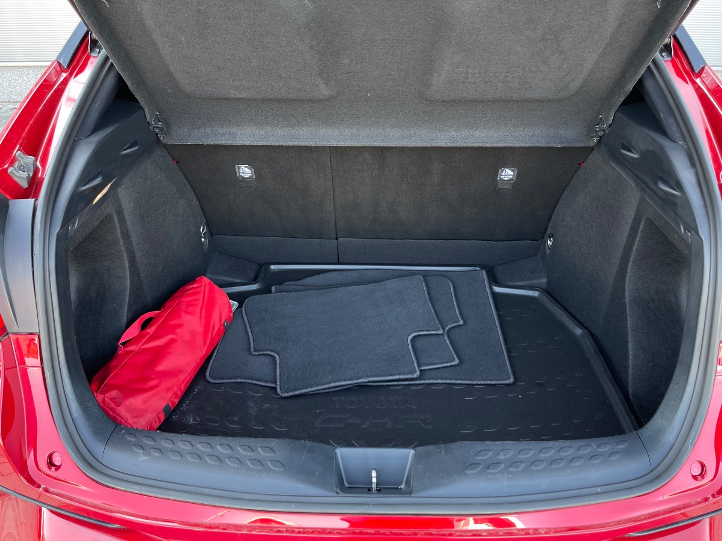 Toyota C-HR 1.8 Hybrid GR Sport E-CVT