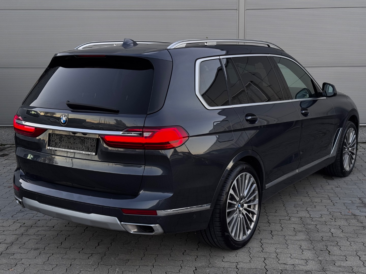 BMW X7 xDrive 40i mHEV A/T