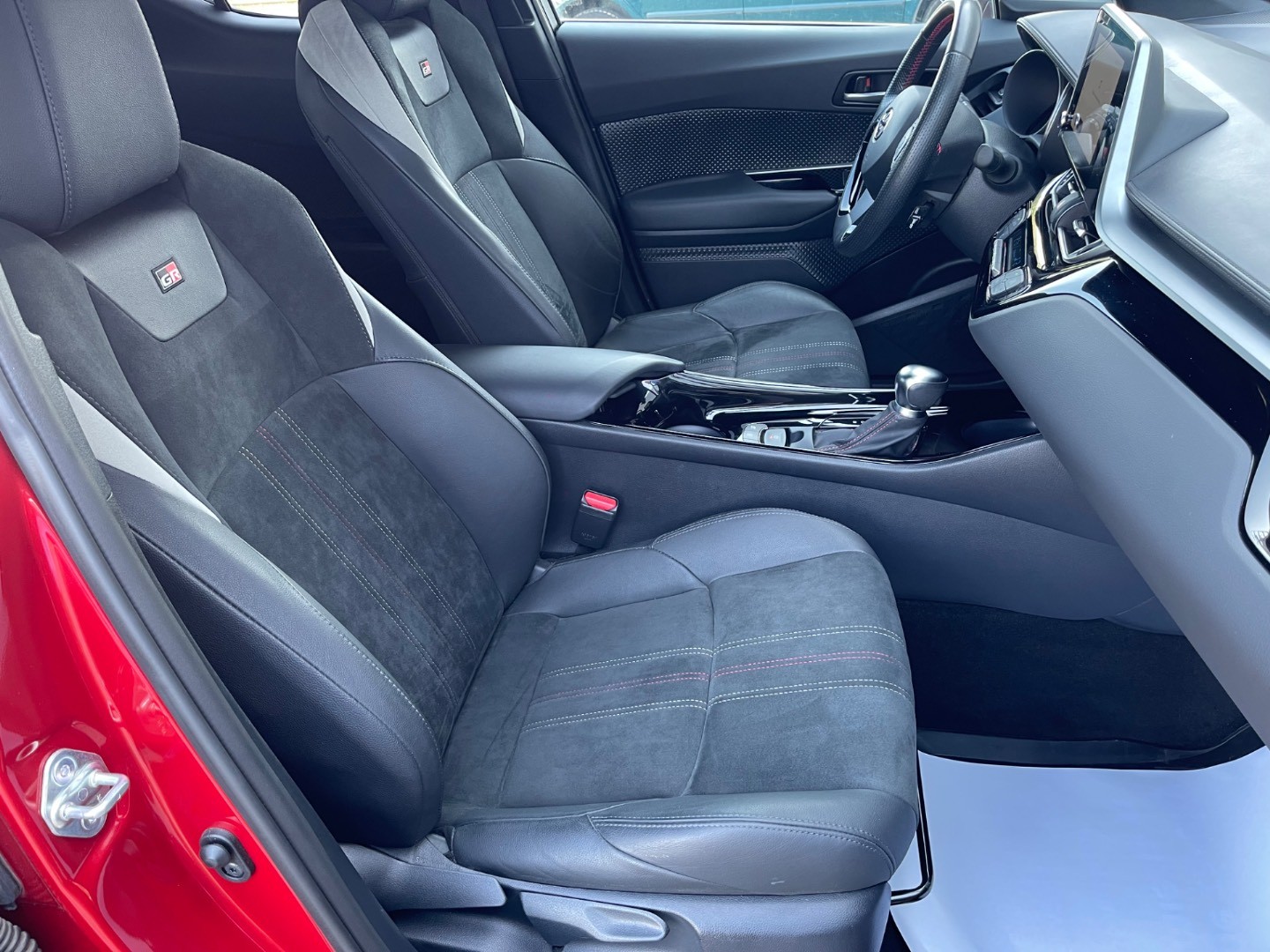 Toyota C-HR 1.8 Hybrid GR Sport E-CVT