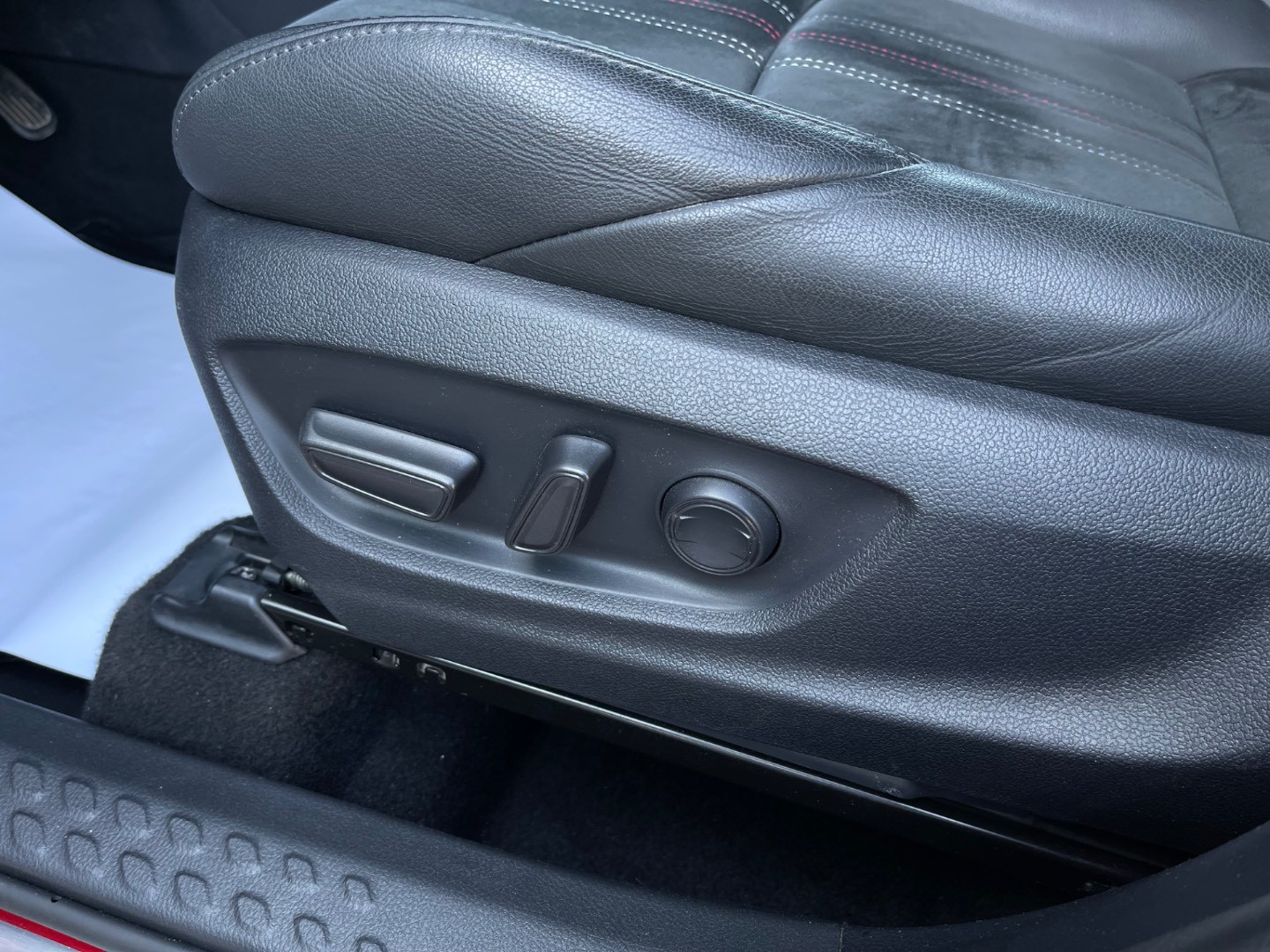 Toyota C-HR 1.8 Hybrid GR Sport E-CVT