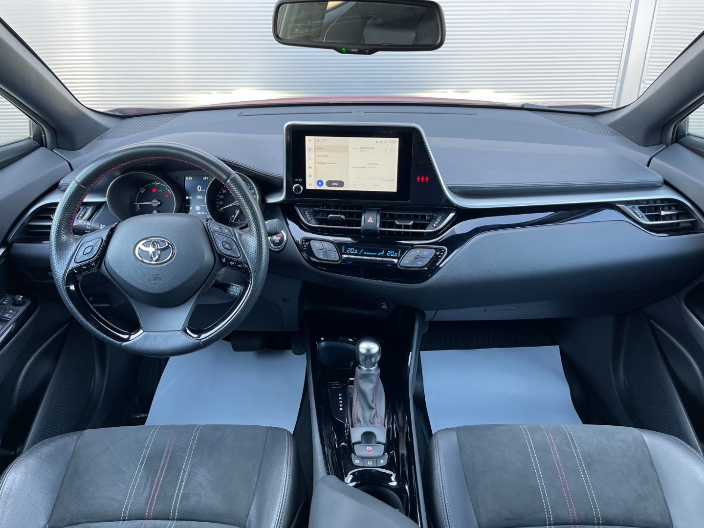 Toyota C-HR 1.8 Hybrid GR Sport E-CVT