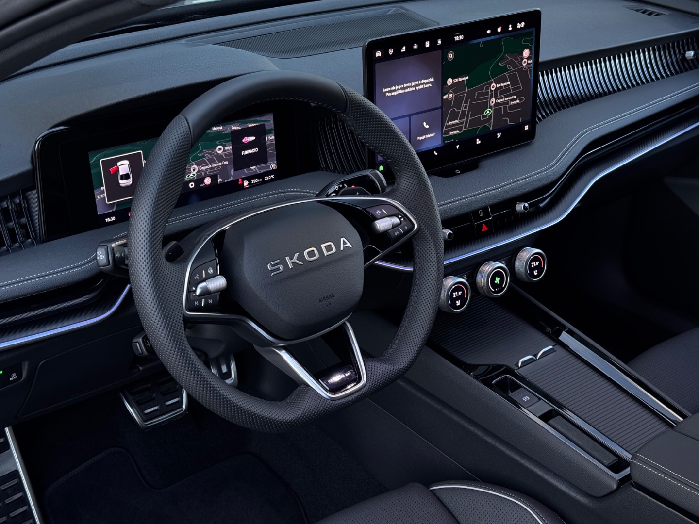 Škoda Superb Sportline 2.0 TSI 195kW 7DSG 4×4 NOVÝ