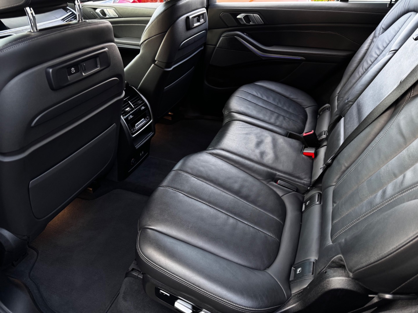 BMW X7 xDrive 40i mHEV A/T