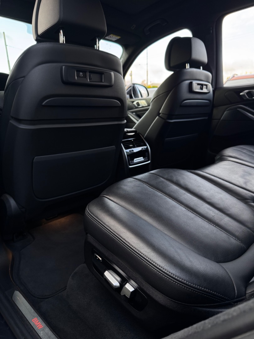 BMW X7 xDrive 40i mHEV A/T