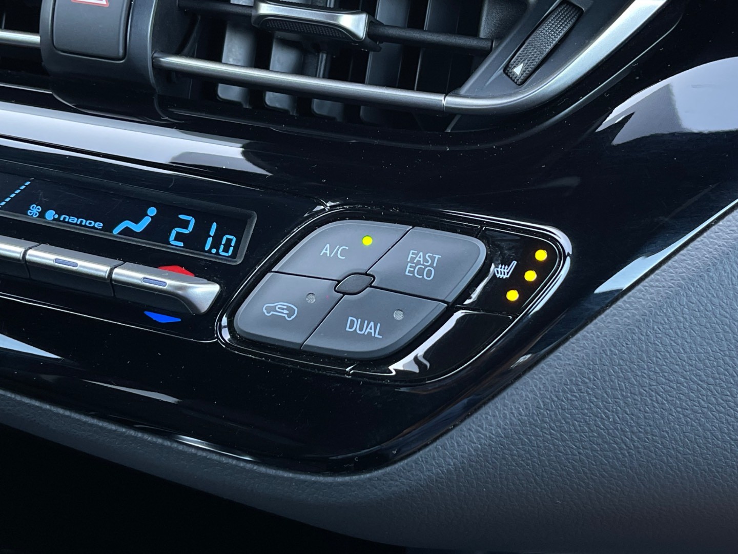 Toyota C-HR 1.8 Hybrid GR Sport E-CVT