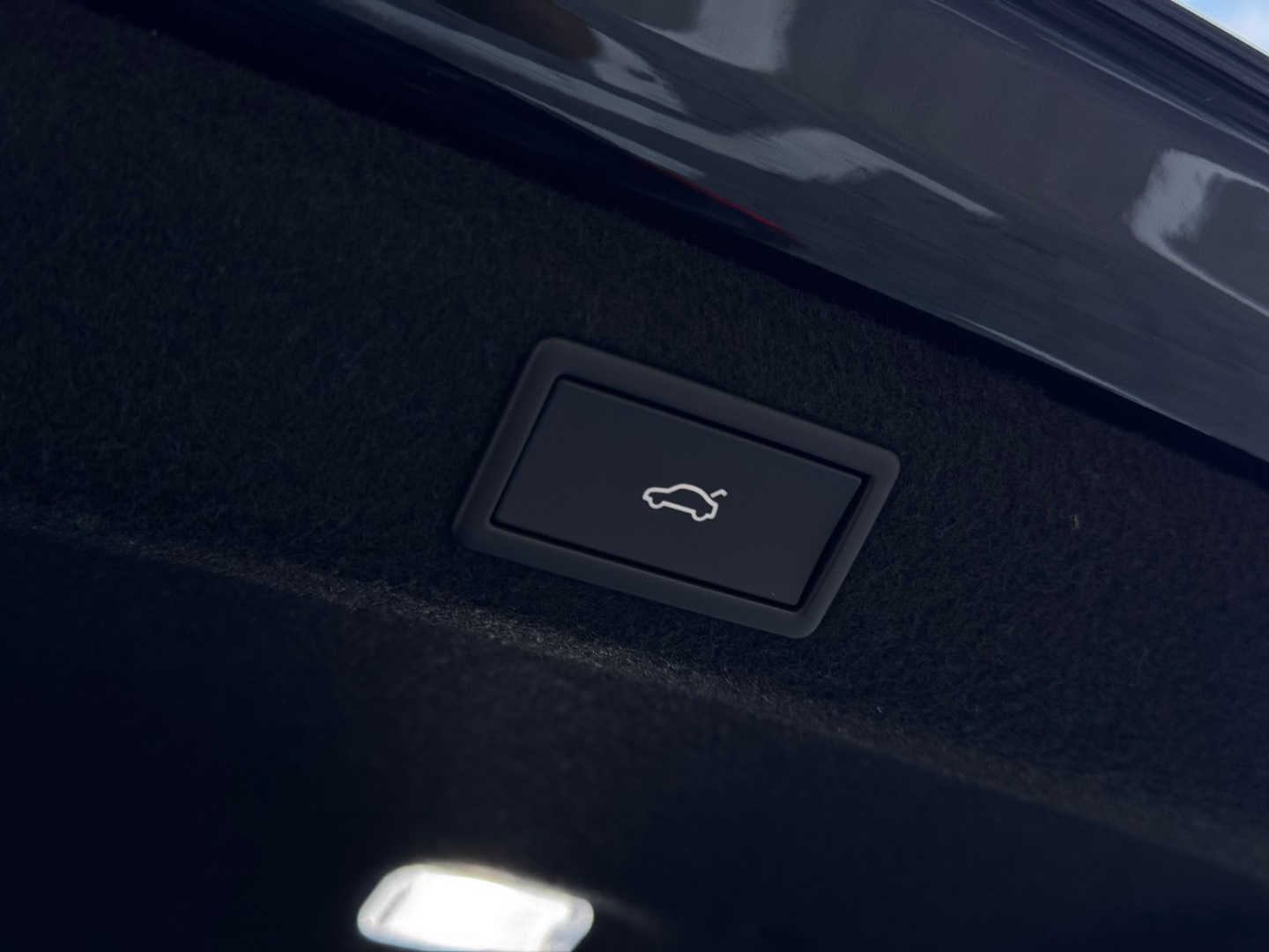 Škoda Superb Sportline 2.0 TSI 195kW 7DSG 4×4 NOVÝ