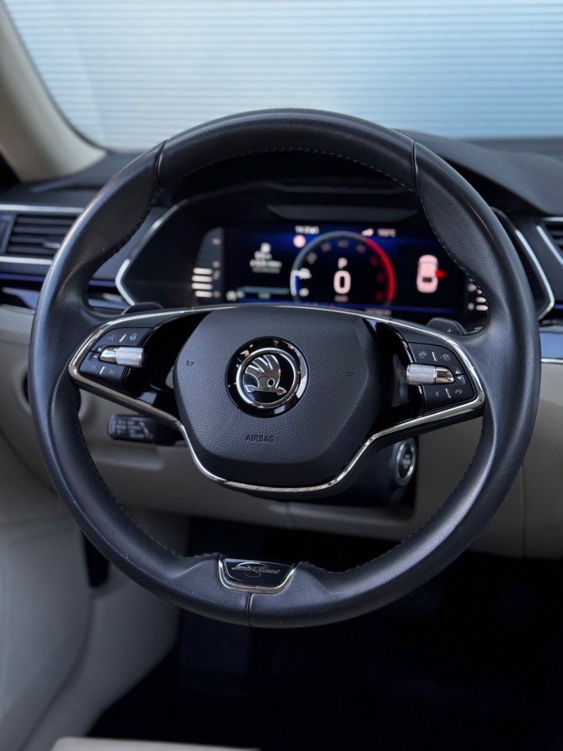 Škoda Superb 2.0 TDI SCR L K 4×4 DSG