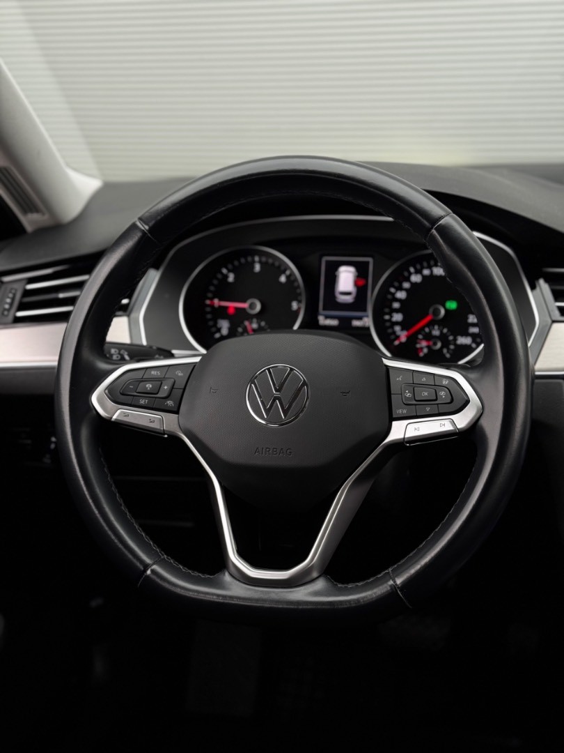 Volkswagen Passat Variant 2.0 TDI Elegance 4Motion DSG
