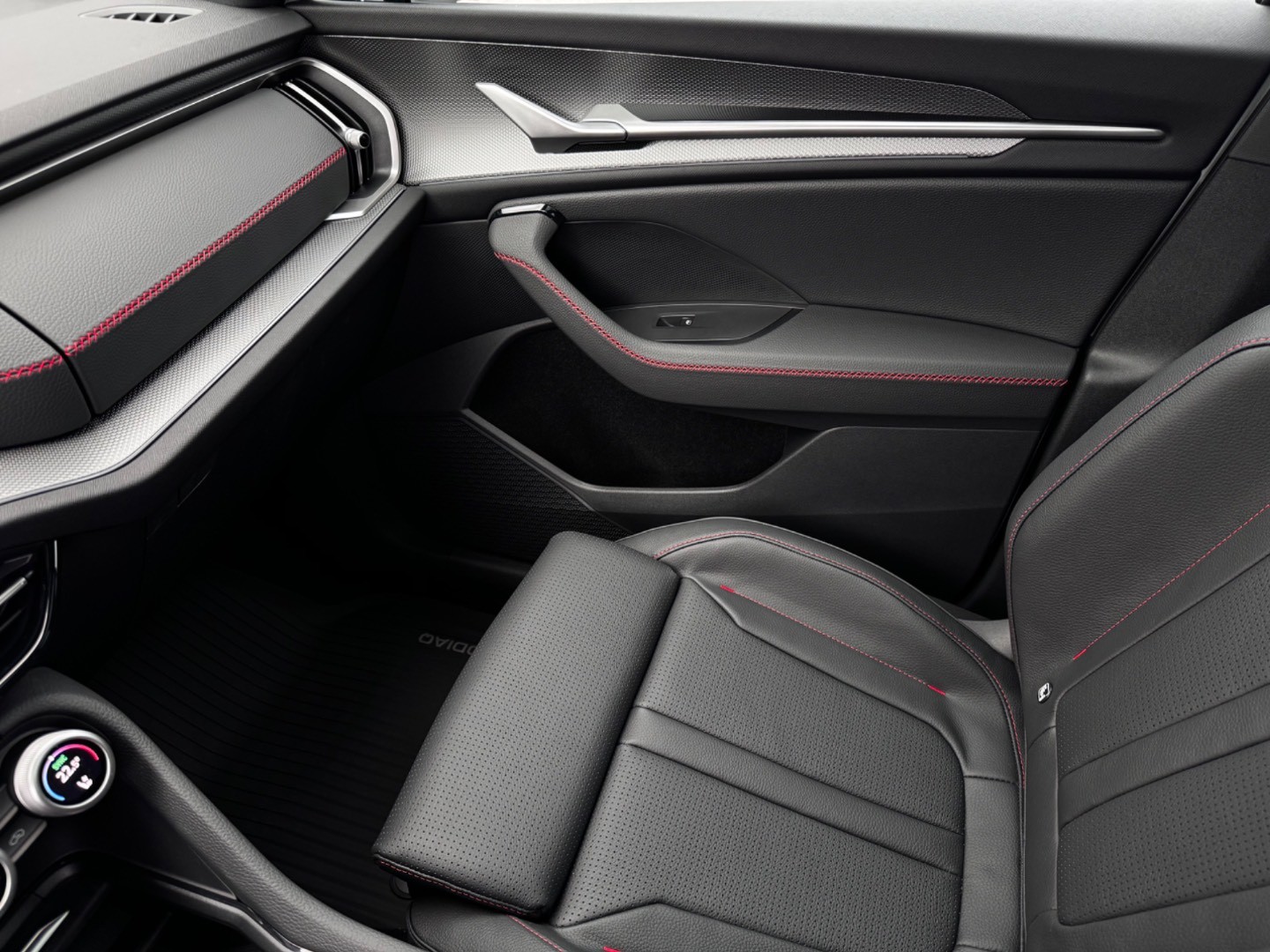 Škoda Kodiaq RS 2,0 TSI 195,00 kW 7-stup. Automat. 4×4 NOVÝ