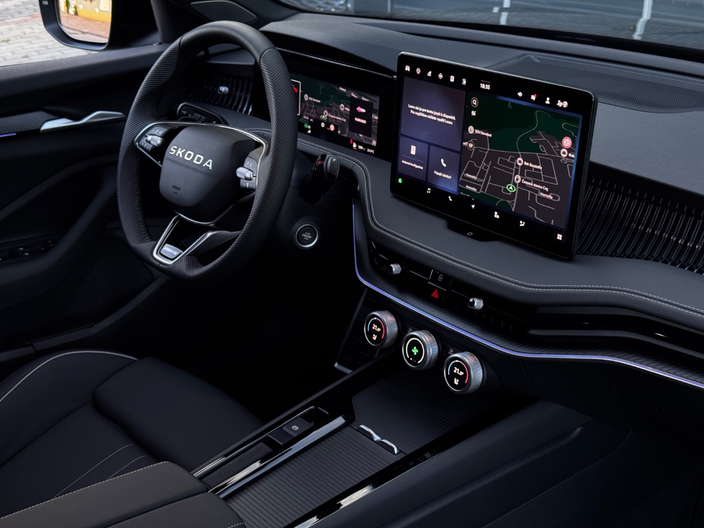 Škoda Superb Sportline 2.0 TSI 195kW 7DSG 4×4 NOVÝ