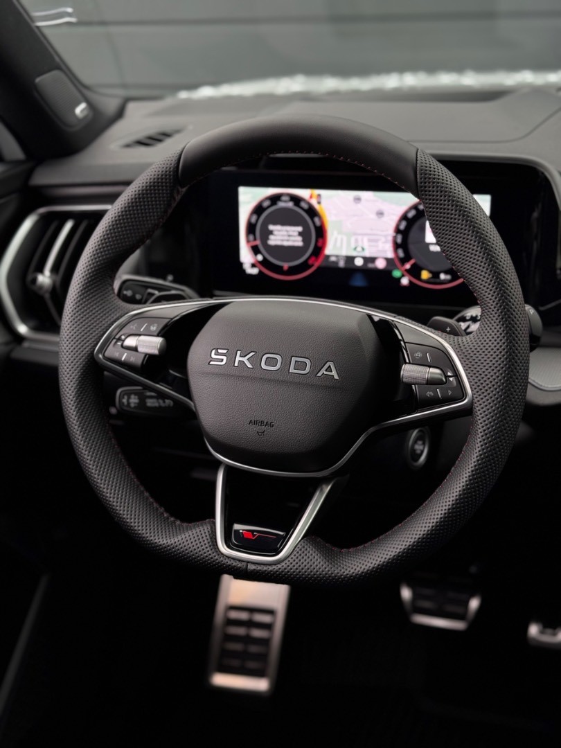 Škoda Kodiaq RS 2,0 TSI 195,00 kW 7-stup. Automat. 4×4 NOVÝ