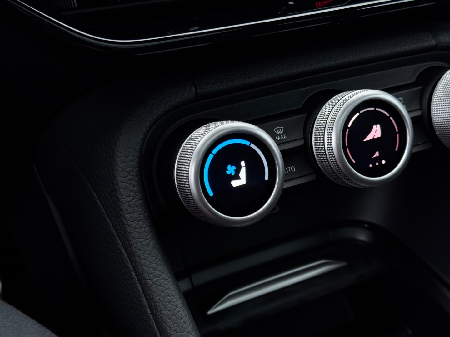 Škoda Kodiaq RS 2,0 TSI 195,00 kW 7-stup. Automat. 4×4 NOVÝ