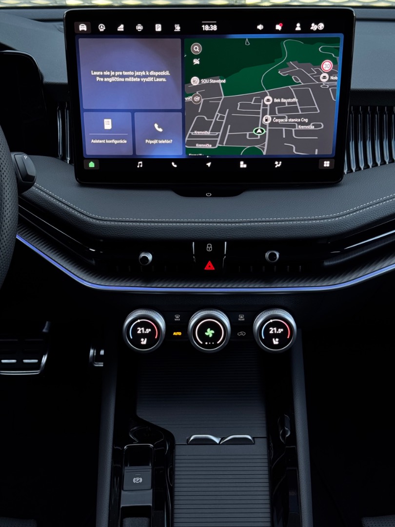 Škoda Superb Sportline 2.0 TSI 195kW 7DSG 4×4 NOVÝ